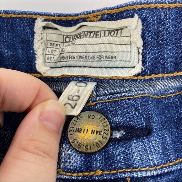 Current/Elliott The Vintage Straight Cut-Off Jean Shorts 26 - Picture 3 of 13